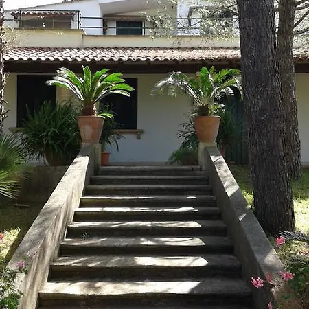 Casa Serini Feriehus